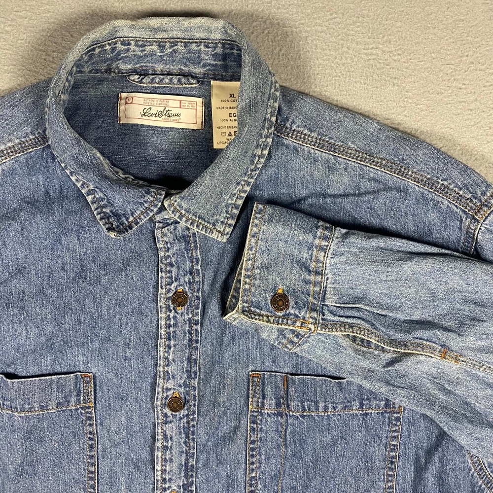 Levi Strauss Signature Mens XL Denim Button Down Shirt Medium Wash Long‎ Sleeve